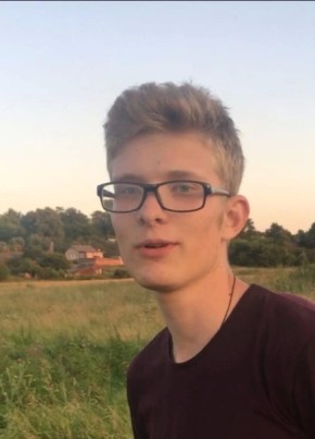 Кирилл из Саранска 23 года