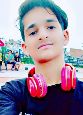 Vinesh shanni, 18, India, Jaipur