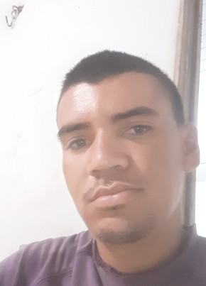 João Paulo из Brasília 25 лет