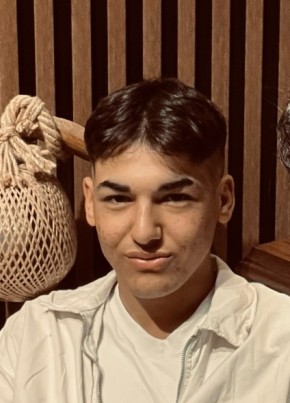 Boeb, 19, Türkiye Cumhuriyeti, Sultangazi