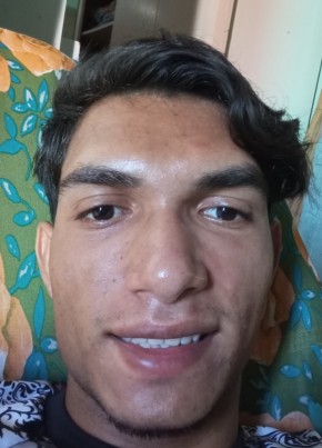 Gustavo, 21, Brazil, Penedo