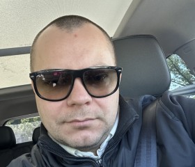 Maksim, 35, Moscow
