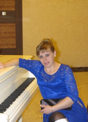 Алёна Картузова , 42, Россия, Кондрово