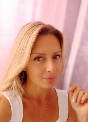 Светлана из Новосибирска 46 лет