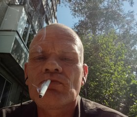 Dima, 18, Saint Petersburg