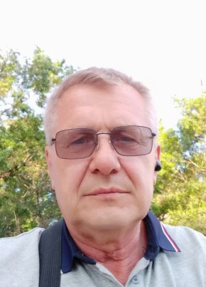 Николай, 64, Россия, Большой Камень