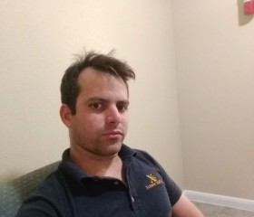 Angelo, 32, Oklahoma City