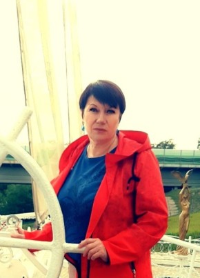 Елена, 58, Россия, Адлер
