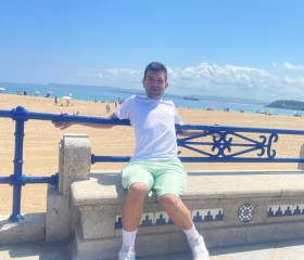 EIDER, 27, Castro-Urdiales