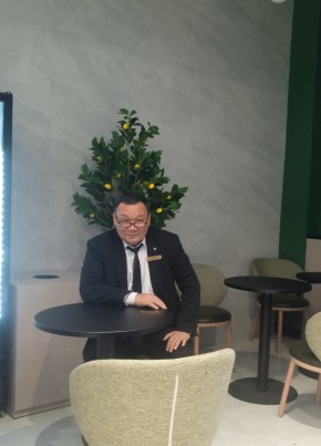 Адиль из Алматы 50 лет