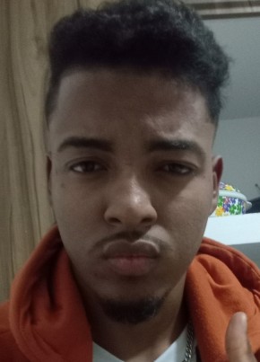 Matheus из Juiz de Fora 26 лет