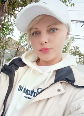 Екатерина, 28, Россия, Джанкой