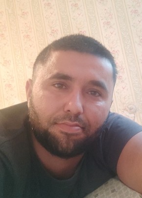 Эдик из Ростова 18 лет