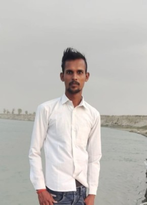 Upedar Yadav, 21, India, Surat