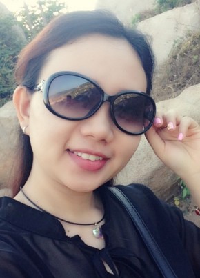 DN Nguyen, 30, Công Hòa Xã Hội Chủ Nghĩa Việt Nam, Hà Nội