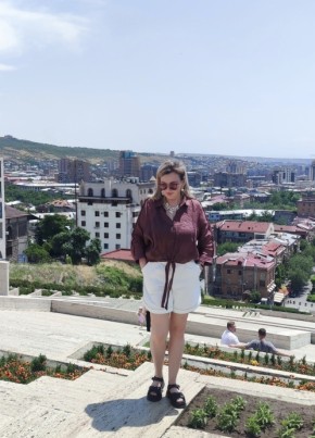 Olga, 51, Russia, Yekaterinburg