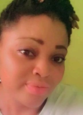 Felicia Okie, 37, Republic of Cameroon, Yaoundé