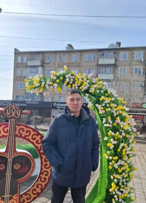 Диас из Семея 54 года
