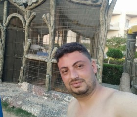Koo, 36, Bani Suwayf