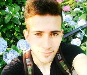 emre44, 30, Kamakura