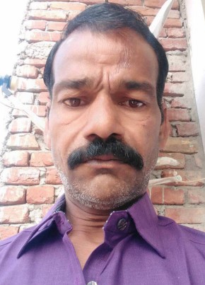 m.v, 45, India, Sāgar (Madhya Pradesh)