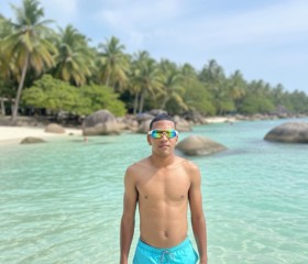 Oliver, 25, Port-au-Prince