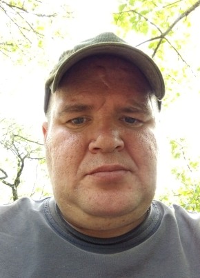 Виктор из Красного Луча 43 года