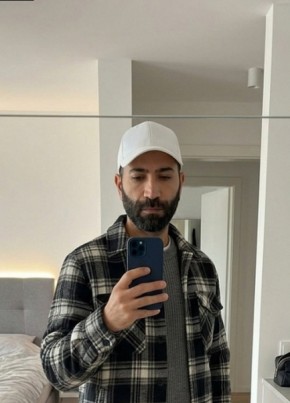 Даниил из Новосибирска 43 года
