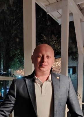 Дмитрий из Ростова-на-Дону 35 лет