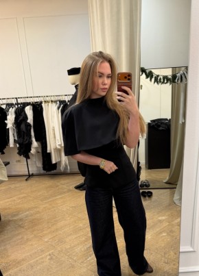 Alina из Астрахани 22 года