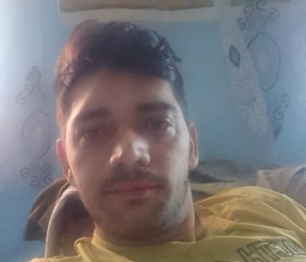 Melih, 18, Vranje