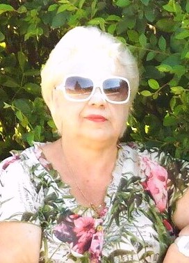 Laura, 73, Россия, Самара
