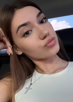 Adelina из Stockholm 28 лет