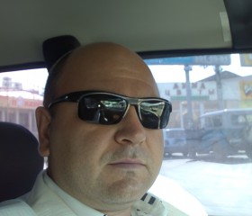 Vitaliy, 37, Akademgorodok