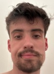 Landry, 20, Saint-Nazaire
