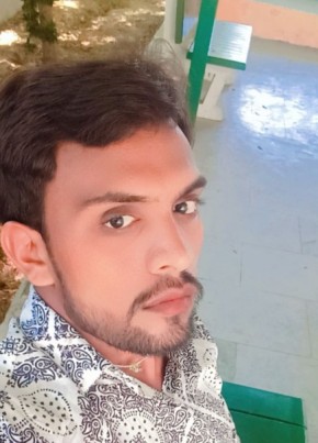 Raju, 26, India, Ahmedabad