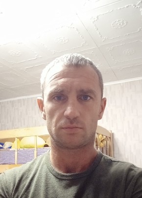 Владислав, 39, Россия, Черноморское