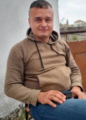 Hasan, 29, Türkiye Cumhuriyeti, Balıkesir