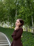 Polina, 19, Moscow