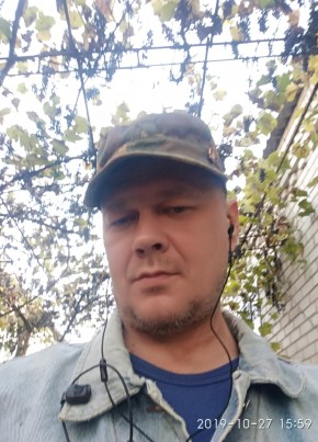 Sergey, 51, Russia, Prokhladnyy