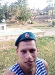Sergey, 26, Azov
