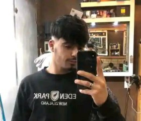 Khairø Bå, 19, Theniet el Had