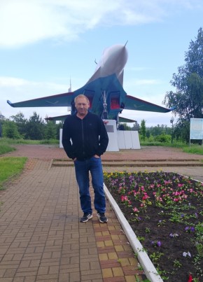 Павел из Краснодара 47 лет