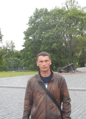 Александр, 45, Россия, Черниговка