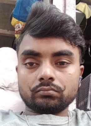 Inder Sine, 19, India, Mumbai