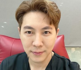 Minh Trí, 41, Hanoi