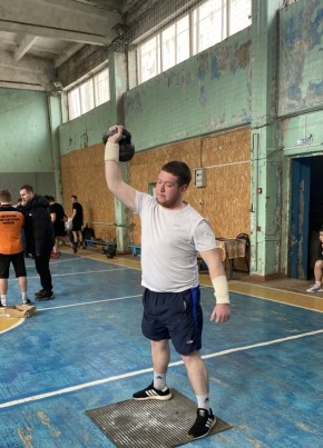 Андрей из Некрасовское 23 года