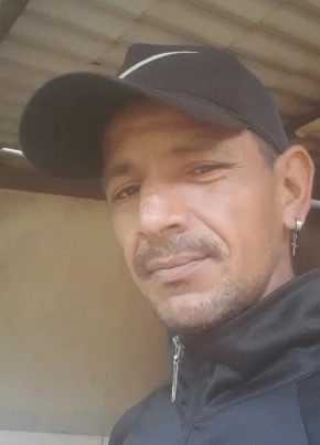 Welersom из Juiz de Fora 38 лет