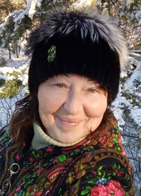 Ирина, 60, Россия, Сызрань