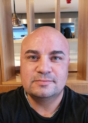 Dani из Qormi 39 лет